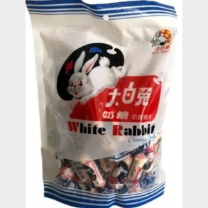   White Rabbit creamy candy mlkekaramel pose 180 